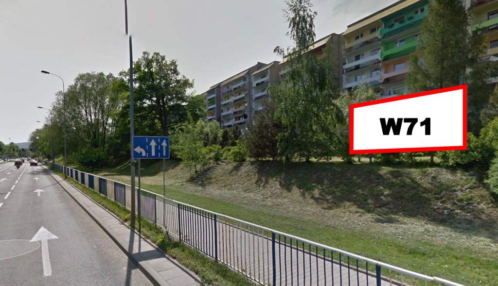 W71 - Wałbrzych, ul Wieniawskiego Auchan