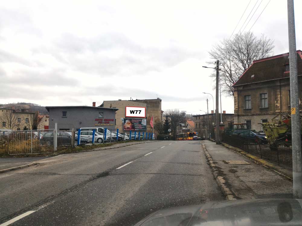 W77 - Wałbrzych, ul. II Armii 7
