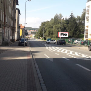 W90 - Wałbrzych, ul. 11 Listopada 81